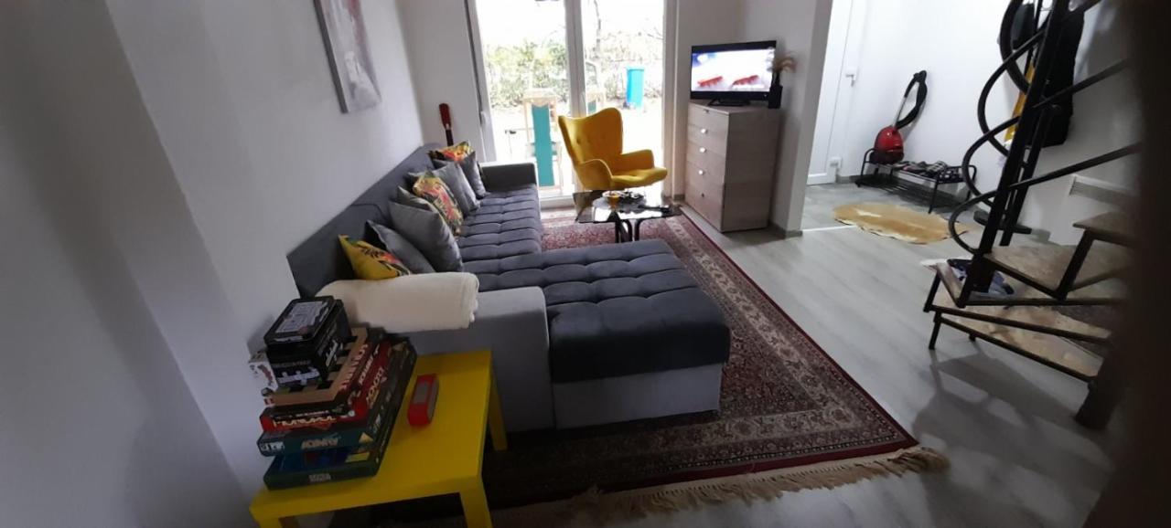 Ravne Weekend House Villa Visoko Luaran gambar