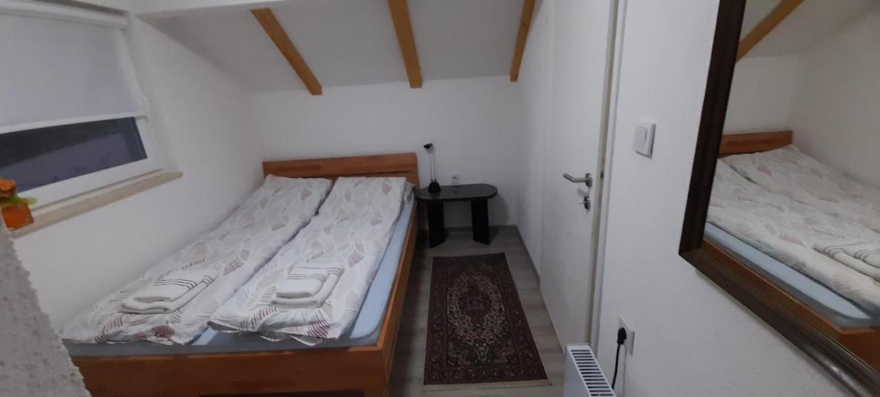 Ravne Weekend House Villa Visoko Luaran gambar